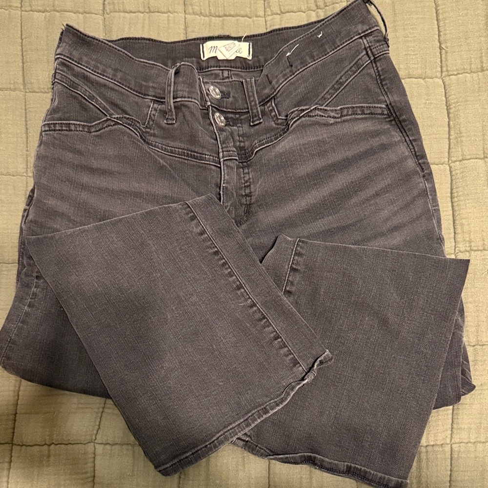 Madewell Gray Mid-Rise Kick Out Jeans